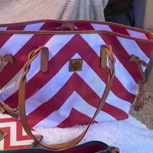 Red & white Dooney & Bourke chevron pattern purse. It is a reposh.